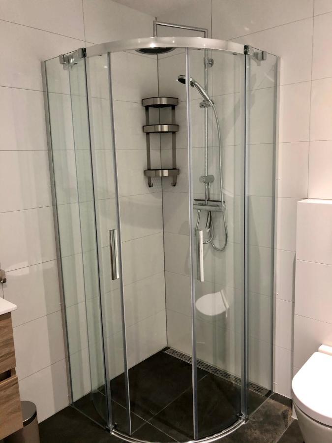 Bnb Bruxelles - Studios & Apartments Venlo Esterno foto